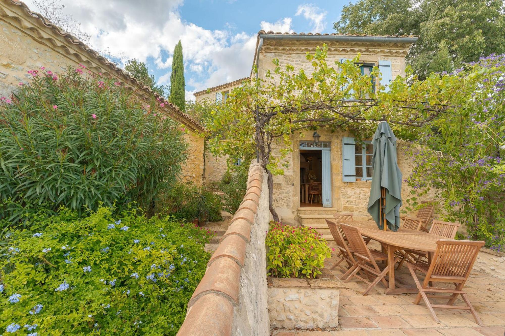 Les Calades Villa Lédenon Eksteriør bilde
